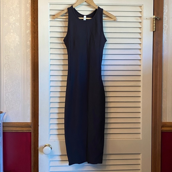 Lululemon Brunch and Back Dress 4 - Picture 4 of 8